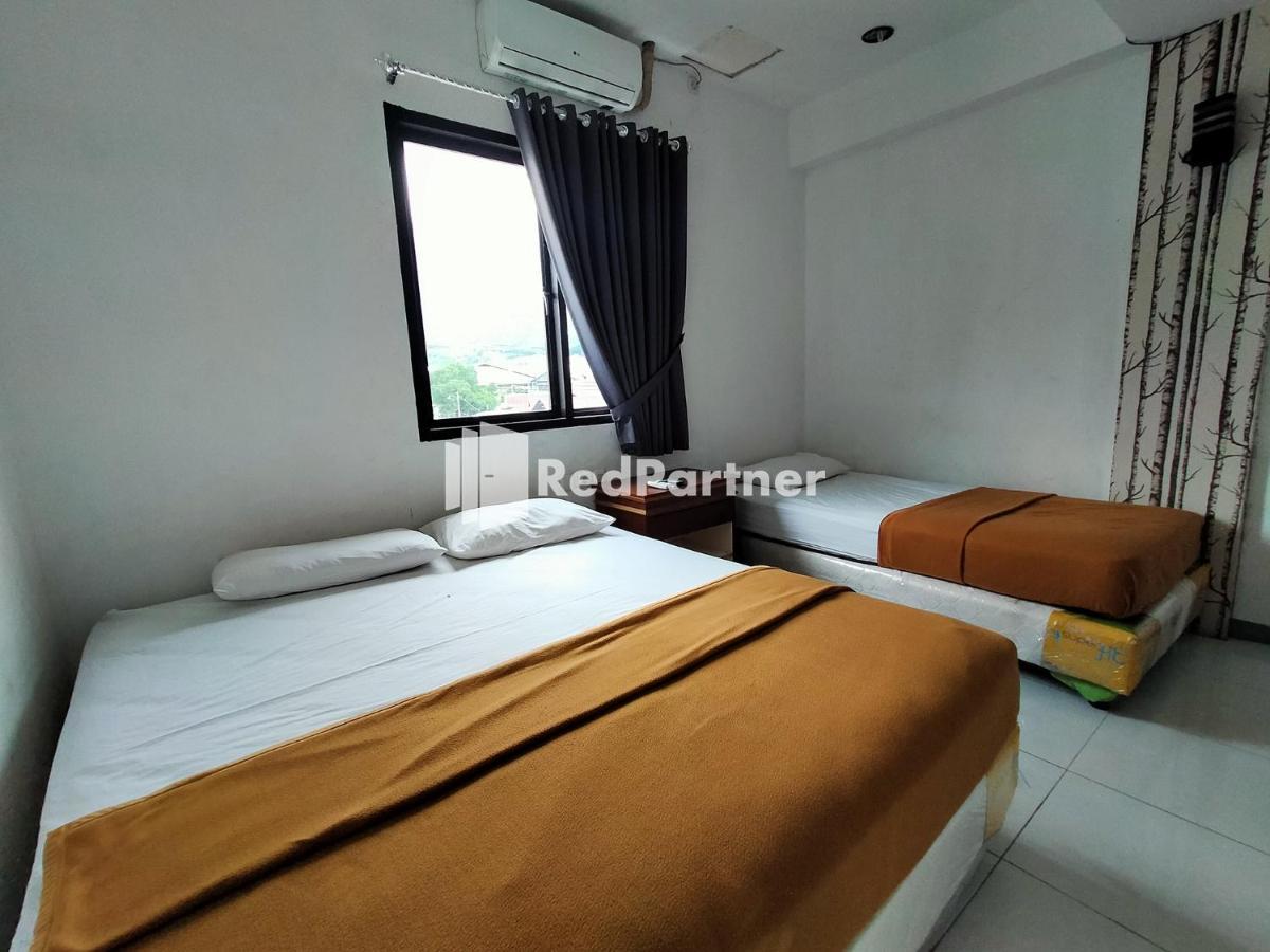 Hotel Ayu Lestari Ternate Redpartner Екстериор снимка